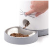 pixi smart feeder voor katten met brokjes erin